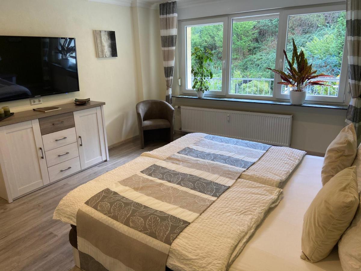 Roosartige Ferien - Ferienwohnung Am Weiherturm Bacharach Buitenkant foto