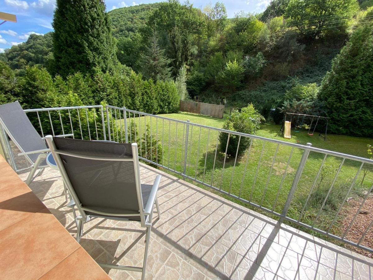 Roosartige Ferien - Ferienwohnung Am Weiherturm Bacharach Buitenkant foto