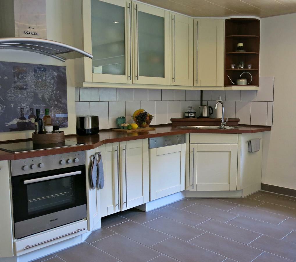 Roosartige Ferien - Ferienwohnung Am Weiherturm Bacharach Buitenkant foto