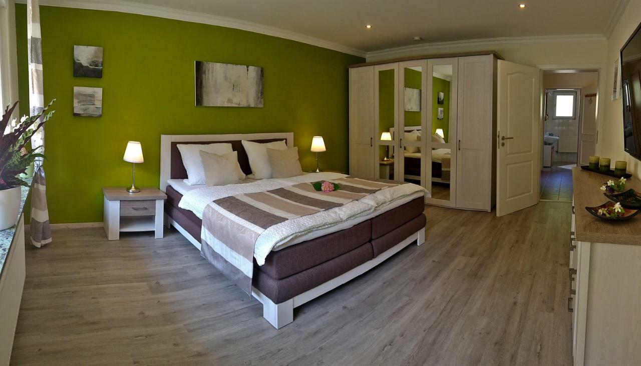 Roosartige Ferien - Ferienwohnung Am Weiherturm Bacharach Buitenkant foto
